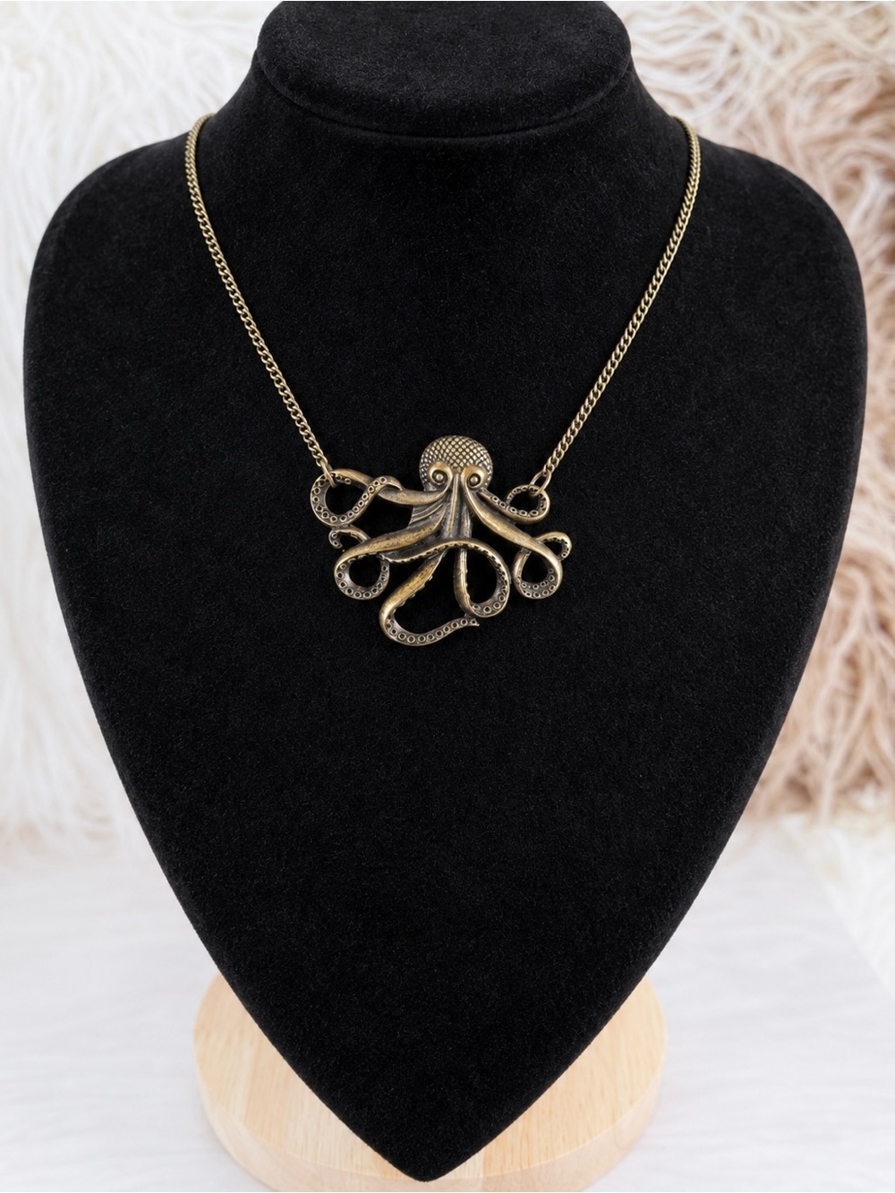 Vintage Bronze Tone Octopus Statement Necklace Nautical Ocean Sea Life Pendant